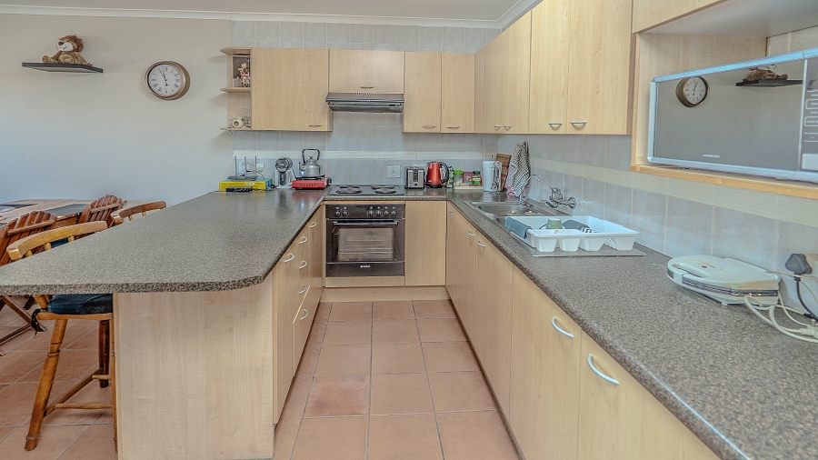 2 Bedroom Property for Sale in Sonstraal Heights Western Cape